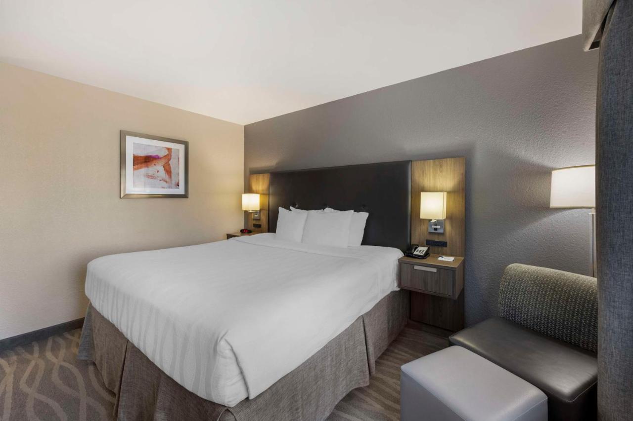 Best Western Plus Nashville Airport Hotel - Bna Экстерьер фото