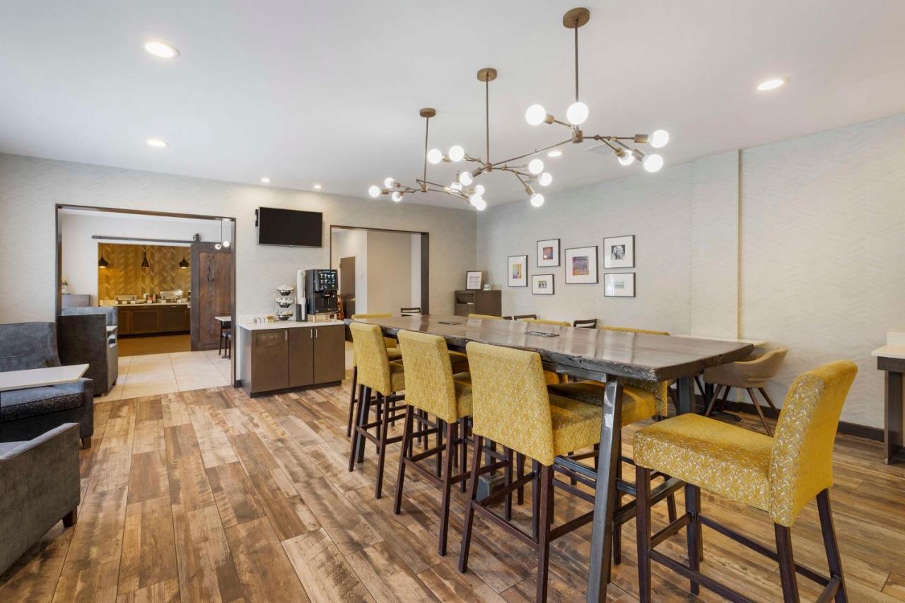 Best Western Plus Nashville Airport Hotel - Bna Экстерьер фото