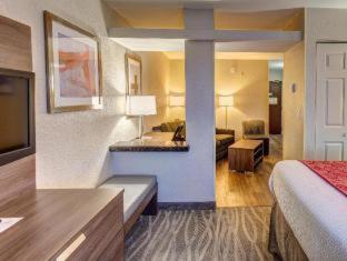 Best Western Plus Nashville Airport Hotel - Bna Номер фото